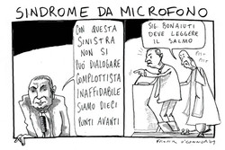 In qualunque posto un microfono gli suscitava certi accessi...