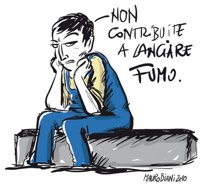 Fumogeno contro Bonanni alla festa PD